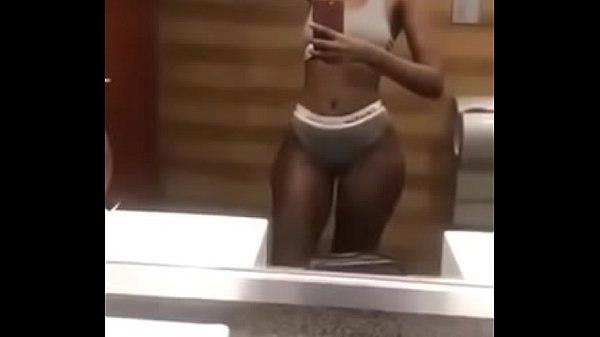 Ugandan cutie Jenny Nasasira shows off incredible body in shower