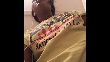 Ugandan Teen Masturbating Live on Snapchat